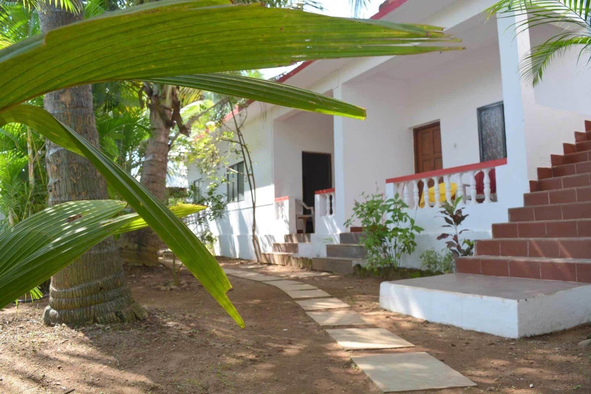Seaprincess Guesthouse Anjuna Ngoại thất bức ảnh