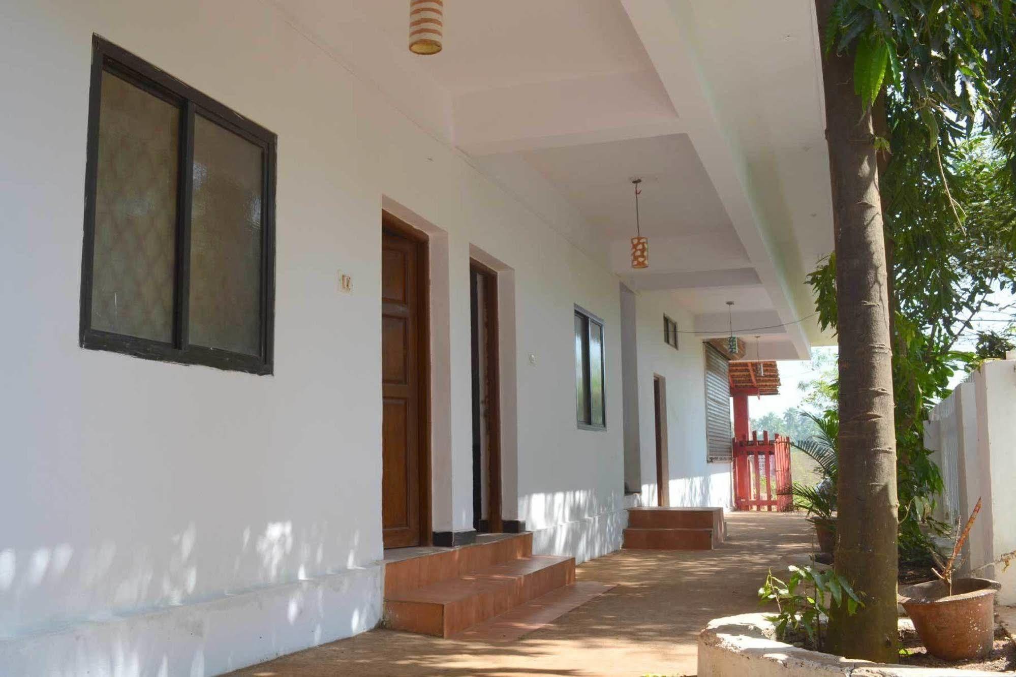 Seaprincess Guesthouse Anjuna Ngoại thất bức ảnh