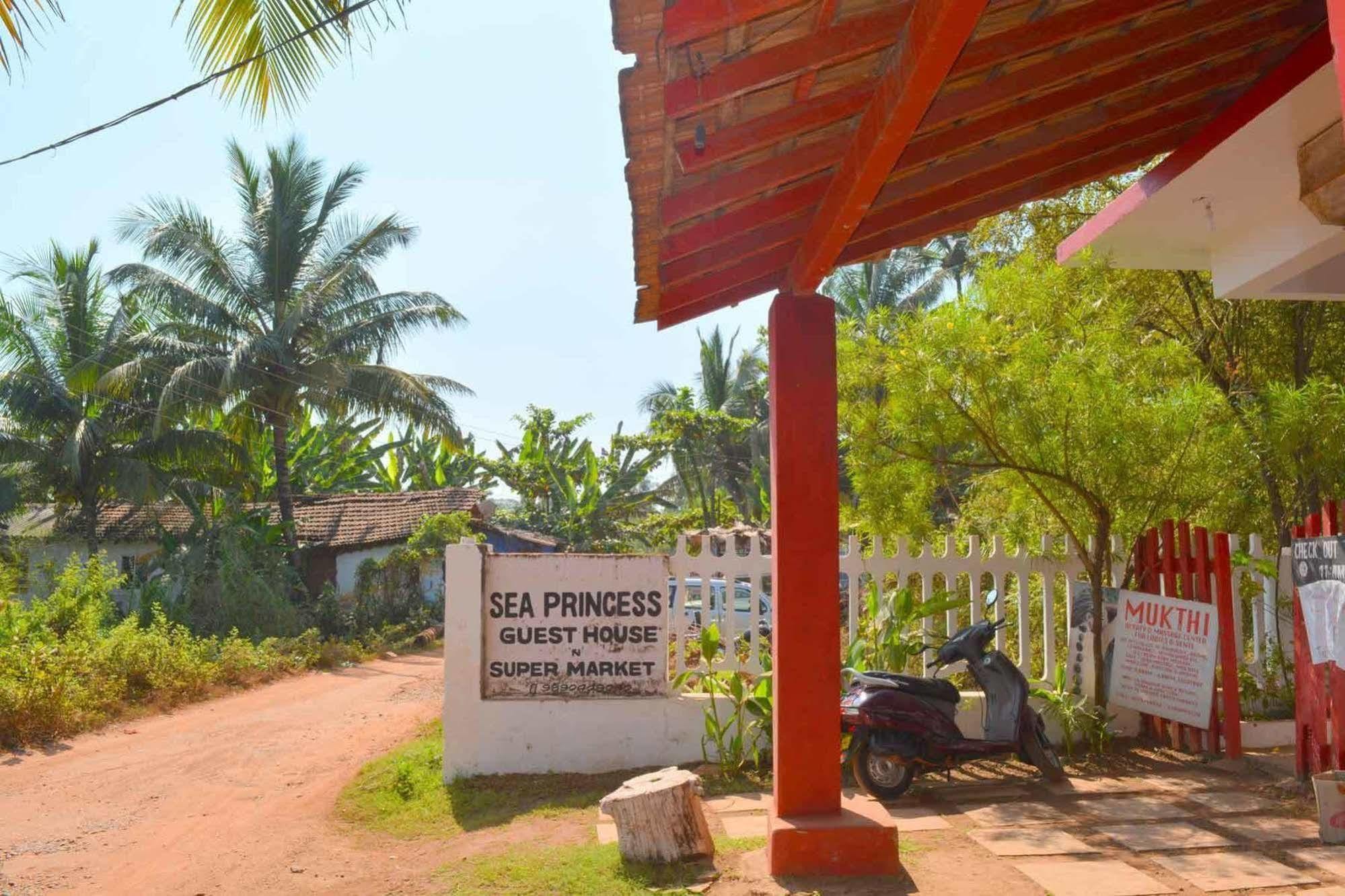 Seaprincess Guesthouse Anjuna Ngoại thất bức ảnh